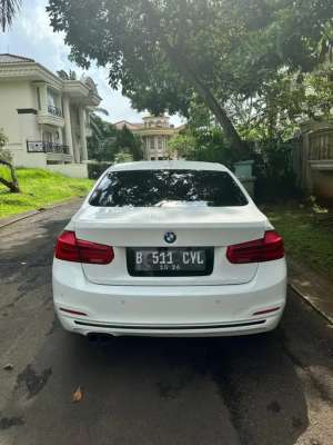 Jual bekas BMW 320i 2016 Bensin,lokasi di Jakarta Selatan