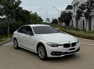 Jual bekas BMW 320i 2016 LCI facelift,lokasi di Tangerang Kab.
