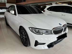Jual bekas BMW 320i M Sport 2020,lokasi di Medan Kota