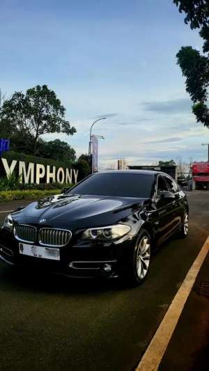 Jual bekas BMW 520i facelift like new,lokasi di Tangerang Kota