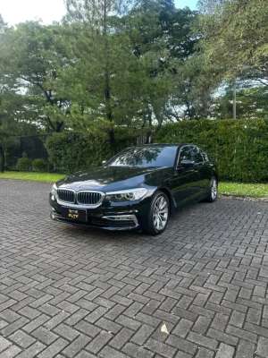 Jual bekas BMW 520i Luxury G30 2019,lokasi di Tangerang Kota