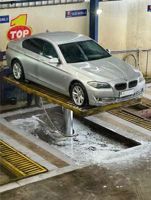 Jual bekas BMW 523i F10 2010 Bukan E90,lokasi di Bekasi Kota