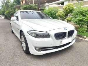 Jual bekas BMW 528i Matic Tahun 2013 Putih IstimewaNego,lokasi di Jakarta Barat
