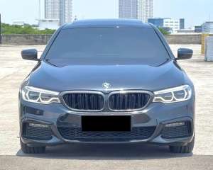 Jual bekas BMW 530i 530 i Msport M sport M-sport G30 G 30 LCI Antik Low KM Murah,lokasi di Jakarta Pusat