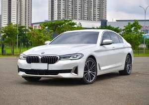 Jual bekas BMW 530i G30Facelift LCI 2022,lokasi di Jakarta Selatan