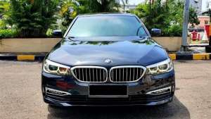 Jual bekas BMW 530i Luxury G30 Limousine 2017 Hitam Km.16rban,lokasi di Jakarta Timur