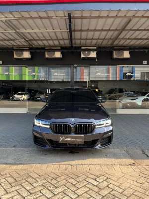 Jual bekas BMW 530i Touring 2023,lokasi di Jakarta Selatan