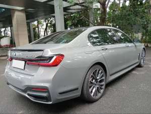 Jual bekas BMW 730Li G12 NIK 2020 Warna Abu-abu,lokasi di Jakarta Pusat