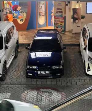 Jual bekas bmw e36 limited edition 1995,lokasi di Surabaya Kota