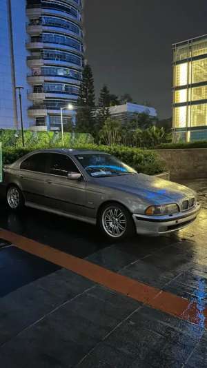 Jual bekas BMW E39 528i AT 1997 M52,lokasi di Jakarta Timur