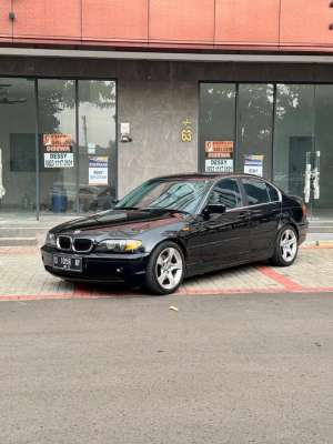 Jual bekas BMW E46 325 Black 2002,lokasi di Tangerang Kota
