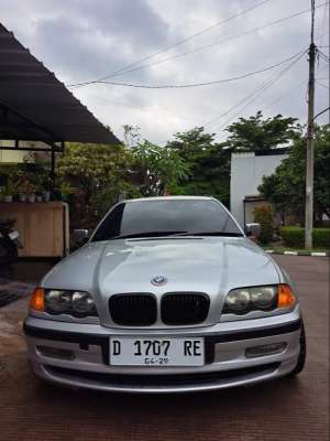 Jual bekas BMW E46 Tahun 2001 Silver,lokasi di Bandung Kota