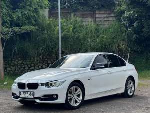 Jual bekas BMW F30 320i 2013 sport line,lokasi di Jakarta Selatan