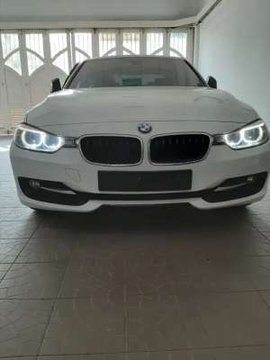 Jual bekas Bmw f30 320i 2014 km 37rb,lokasi di Jakarta Pusat
