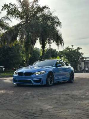 Jual bekas BMW M4 F82 COUPE 2015 LOW KM,lokasi di Sleman Kab.