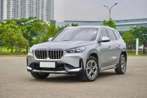 Jual bekas BMW X1 U11 Facelift sDrive18i B38 20242025 Silver Mulus DP Ringan,lokasi di Jakarta Selatan