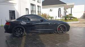 Jual bekas BMW Z4 3.0 2011,lokasi di Depok Kota