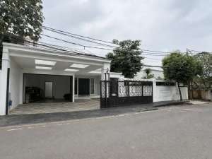 Brand New House di Cilandak dekat TB Simatupang lokasi di Jakarta Selatan, tersedia melalui melalui situs Olx