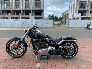 Jual bekas BREAKOUT 2014 FULL PAPER,lokasi di Tangerang Kota