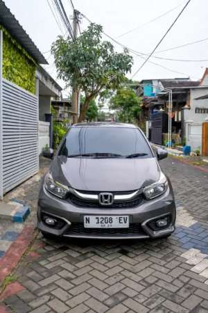 Jual bekas BRIO E CVT LOW KM 40RB BS KREDIT SYARIAH,lokasi di  