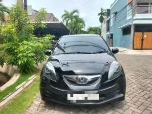 Jual bekas Brio E matic 2012,super istimewa, pjk new. Liak jamin suka, buktiken,lokasi di Surabaya Kota