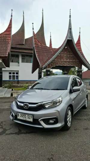 Jual bekas Brio nik 2019 pemakaian 2020,lokasi di Padang Panjang Kota