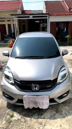 Jual bekas Brio RS Matic 2018 Akhir. Odo 7.000n,lokasi di Pekanbaru Kota