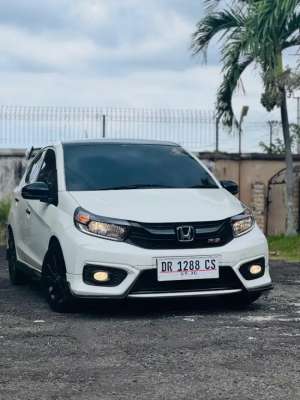 Jual bekas BRIO RS Urbanite 2022 Automatic,lokasi di Mataram Kota