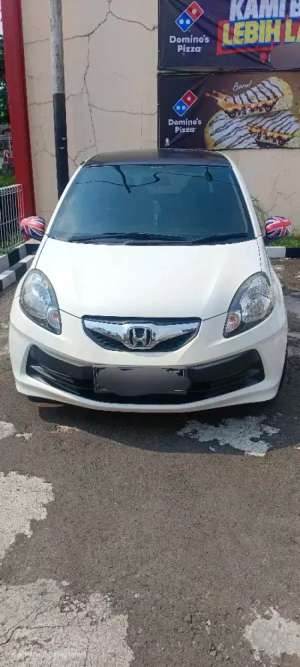 Jual bekas Brio Satya 2015 Pontianak,lokasi di Pontianak Kota