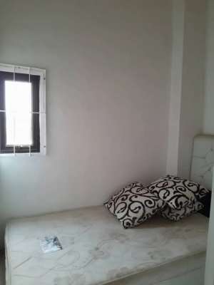 BU Dijual Cepat Rumah Tingkat Minimalis bisa untuk Usaha lokasi di Jakarta Timur, tersedia melalui melalui situs Olx