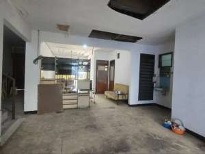 BU Rumah Babatan PantaiDekat Greenville HITUNG TANAH STRATEGIS lokasi di Surabaya Kota, tersedia melalui melalui situs Olx