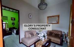 BU Rumah Terawat dalam Komplek besar Gunung Batu dekat Gateway Pasteur lokasi di Bandung Kota, tersedia melalui melalui situs Olx