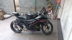 Jual bekas BU Yamaha R15 V2,lokasi di Jakarta Selatan