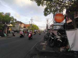 BUC JUAL TANAH 2,5 ARE BONUS GUDANG JLN BUANA RAYA PADANG SAMBIAN DENPASAR BARAT lokasi di Denpasar Kota, tersedia melalui melalui situs Olx