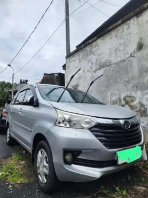 Jual bekas Buc xenia 2015 silver asli bali,lokasi di Kab. Badung