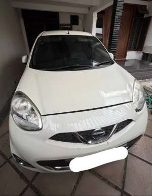 Jual bekas BUILT UP NISSAN MARCH 2013 PEARL WHITE,lokasi di Surabaya Kota