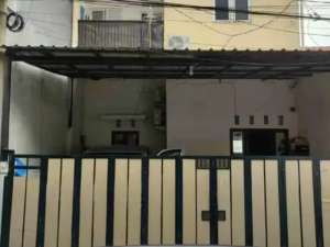 Butuh Cepat Laku Rumah 2 Lantai Lebak Indah Regency, Gading, Tambaksari, Kenjeran lokasi di Surabaya Kota, tersedia melalui melalui situs Olx