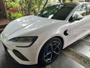 Jual bekas BYD Seal Performance AWD Putih Terawat,lokasi di Jakarta Timur