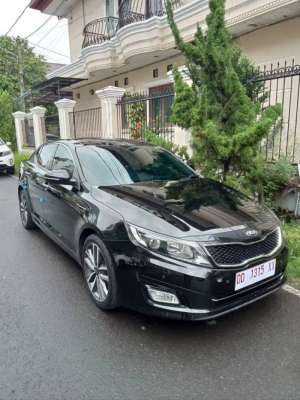Jual bekas Camry 2015 V Optima UNIT BARU 2014 Accord 2016 C200 Benz,lokasi di Jakarta Pusat