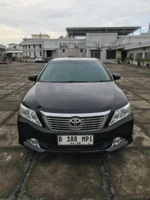 Jual bekas Camry V 2.5 tahun 2013 at km 86 ribu,lokasi di Jakarta Utara
