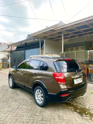Jual bekas Captiva Diesel LTZ 2015 Rare Color,lokasi di Surabaya Kota