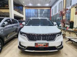 Jual bekas CARNIVAL DSL PREMIER 2022 PUTIHMDL THN 2023 BINTANG MOTO,lokasi di Bandung Kota