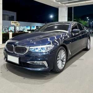 Jual bekas CASH BMW 530i G30 2018,lokasi di Jakarta Selatan