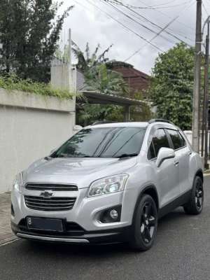Jual bekas CASH Chevrolet TRAX LTZ 2016 AT LOW KM,lokasi di Jakarta Timur