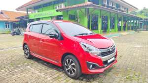 Jual bekas CASH Daihatsu Ayla Type R Deluxe AT 2018,lokasi di  ,Jakarta Selatan