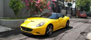Jual bekas CASH FERRARI CALIFORNIA HS302013SUPER LOW ODO,lokasi di Jakarta Pusat