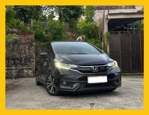 Jual bekas CASH HONDA JAZZ RS 2018 FACELIFT EDITION AT,lokasi di Depok Kota