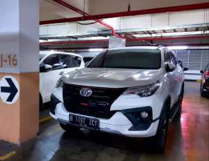 Jual bekas CASH only. Fortuner VRZ TRD Sportivo 2018,lokasi di Jakarta Selatan