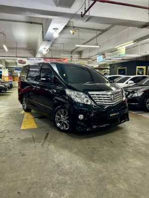 Jual bekas CASH Toyota Alphard 2.4 S CBU AT 2008,lokasi di Bekasi Kota