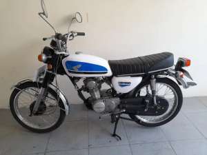 Jual bekas CB 100 Tahun 1974,lokasi di Bekasi Kota